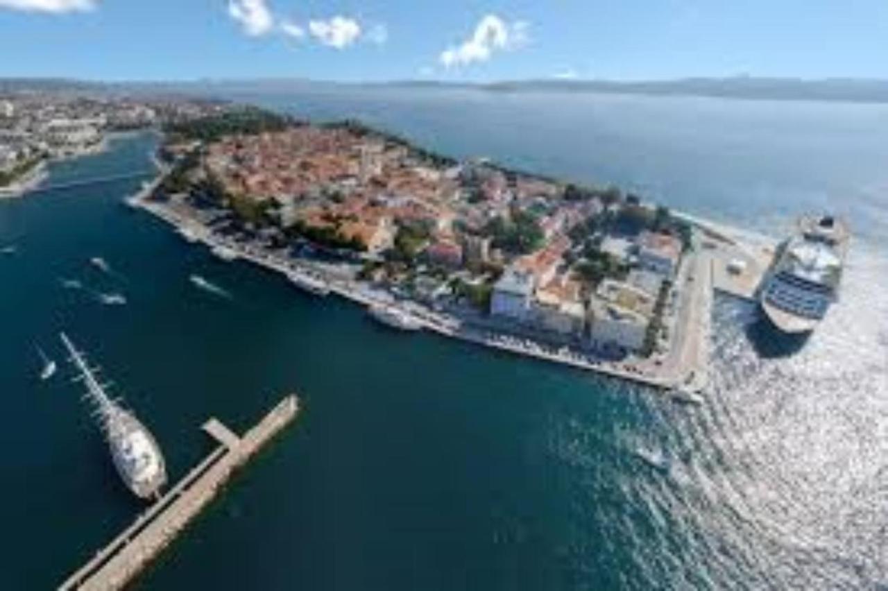 Room Mare Zadar Buitenkant foto