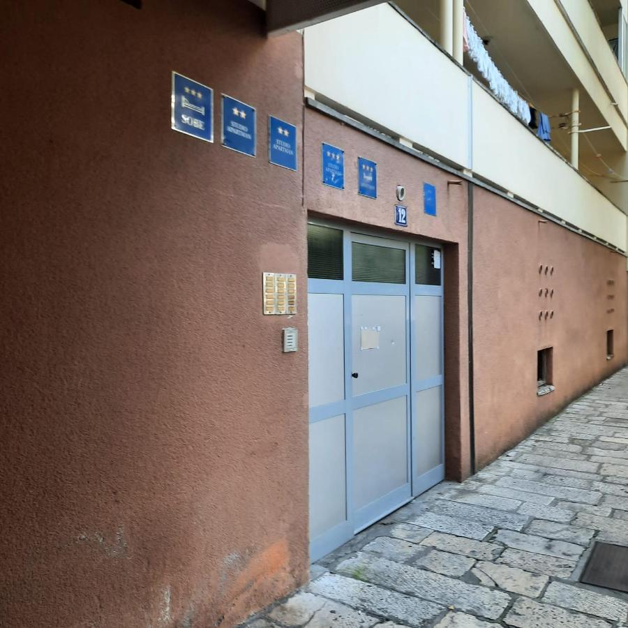 Room Mare Zadar Buitenkant foto