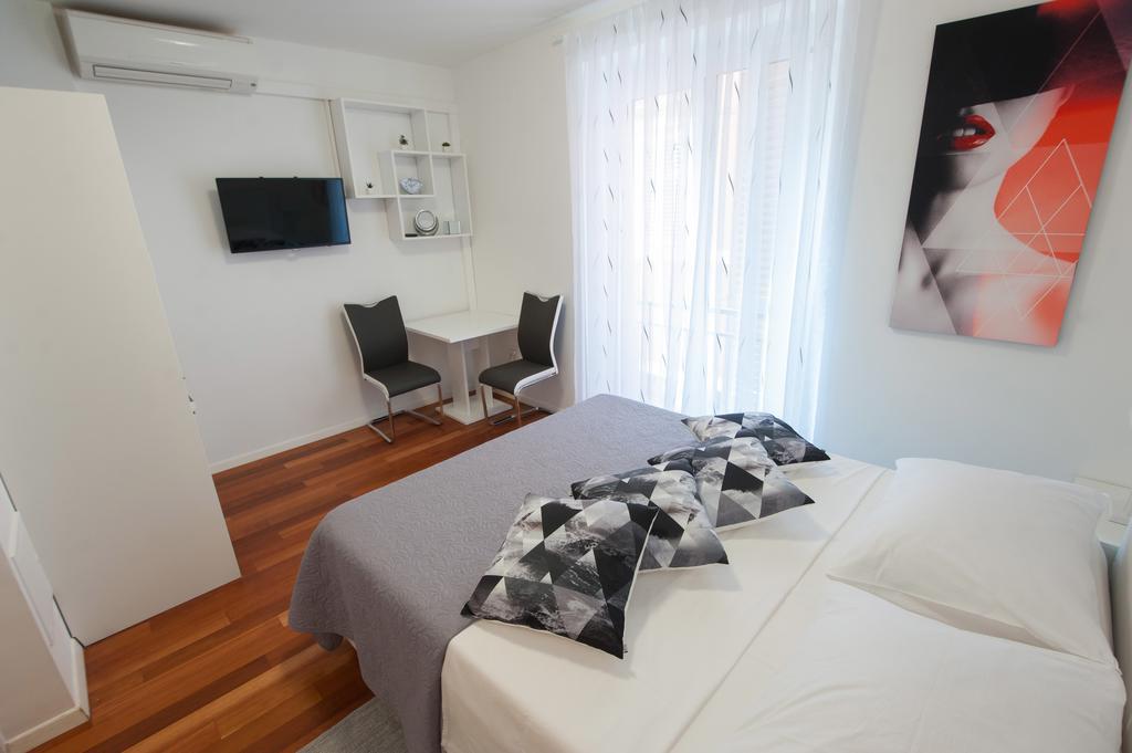 Room Mare Zadar Buitenkant foto